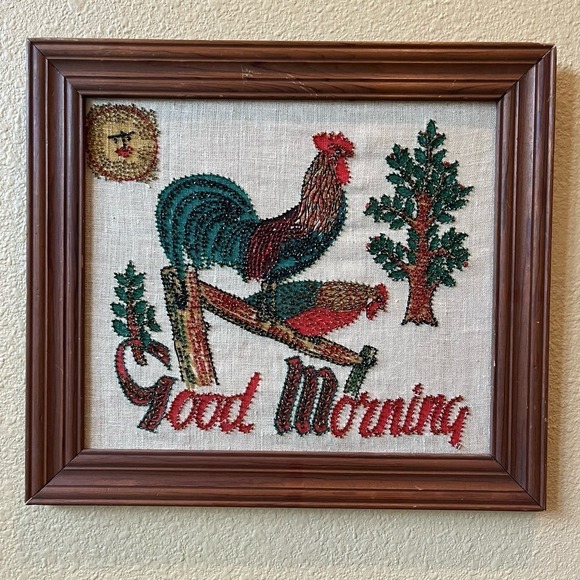 VTG Rooster Liquid Embroidery Woven Linen Pen Art w/Beaded Embellishment - Picture 12 of 12